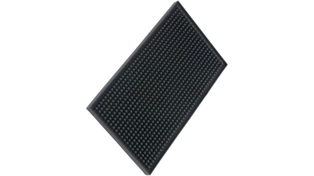 small black bar mat