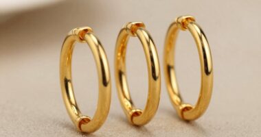 solid gold hoop earrings