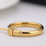 top 8 18k gold septum clickers