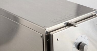 key features of sterilizer