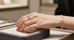 luxury jewelry consumer trends