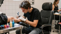 7 Best Heavy Duty Artist Chairs for Tattoo Studios in 2026