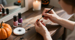 67 Halloween Nails That Are Spooky Yet Stylish For 2025
